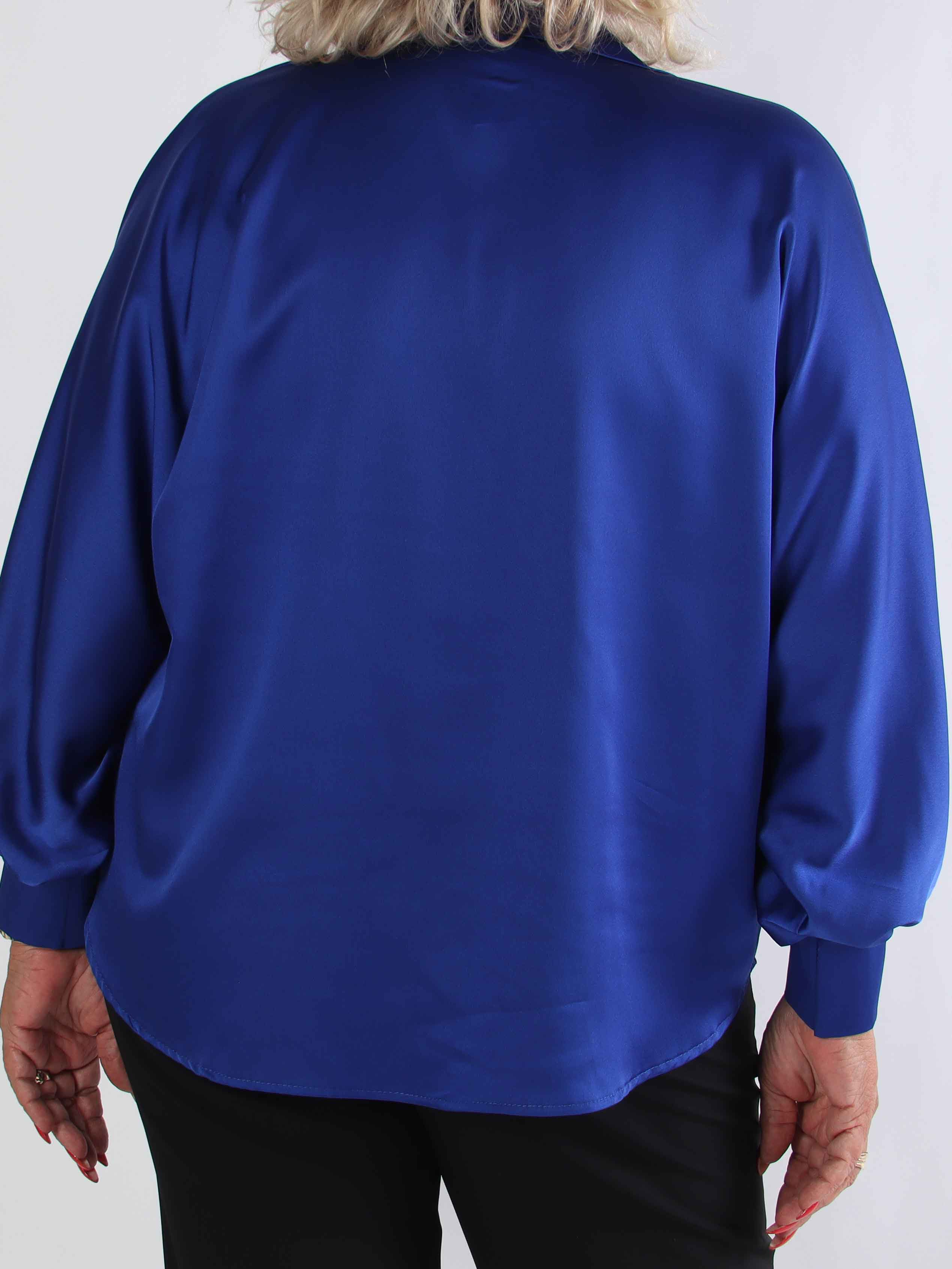 Feliciti - Glansig plus size skjorta med fladdermusärmar